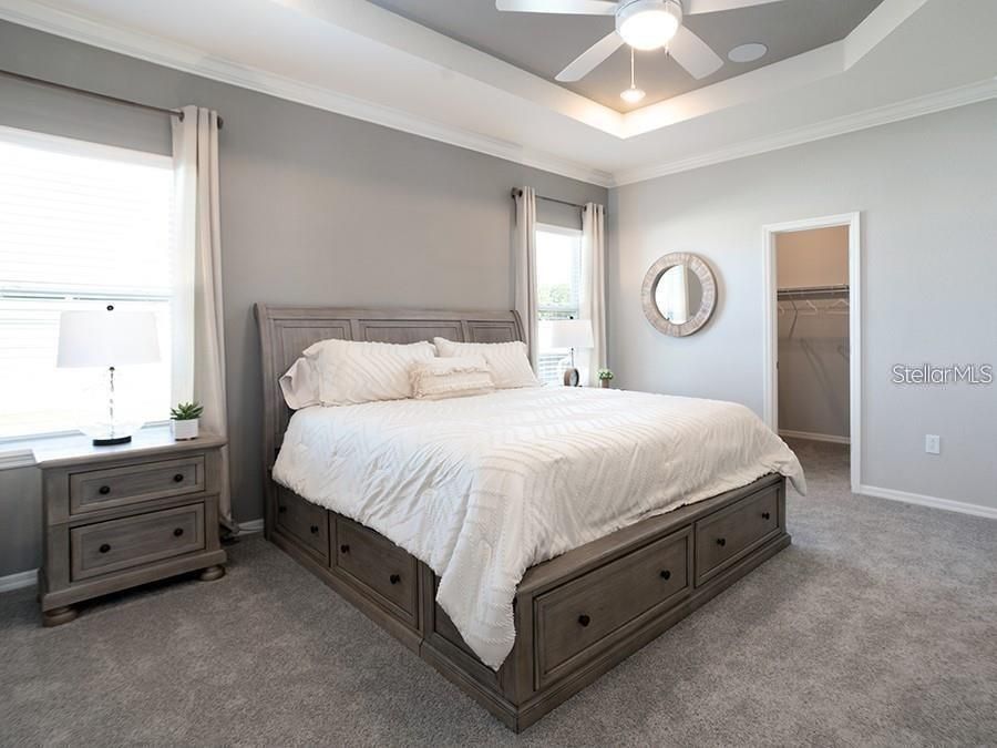 Active With Contract: $385,900 (4 beds, 2 baths, 2029 Square Feet)