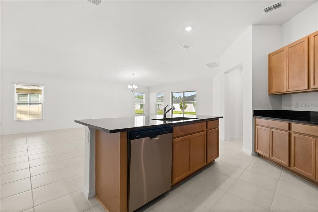 Active With Contract: $338,380 (4 beds, 2 baths, 1989 Square Feet)