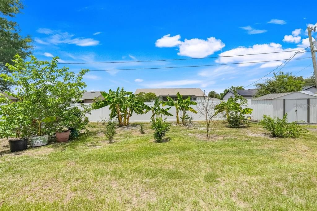 For Sale: $420,000 (3 beds, 2 baths, 1633 Square Feet)