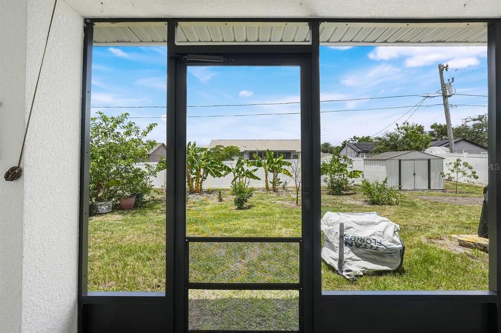 For Sale: $420,000 (3 beds, 2 baths, 1633 Square Feet)