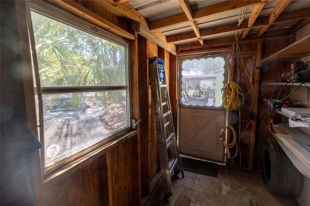 На продажу: $236,000 (3 спален, 2 ванн, 1864 Квадратных фут)