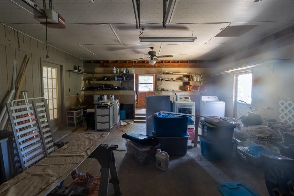 На продажу: $236,000 (3 спален, 2 ванн, 1864 Квадратных фут)