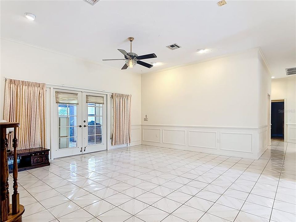 待售: $1,600,000 (4 贝兹, 3 浴室, 3794 平方英尺)