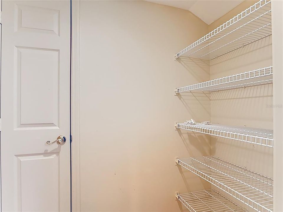 待售: $1,600,000 (4 贝兹, 3 浴室, 3794 平方英尺)