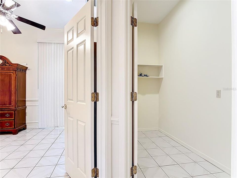 待售: $1,600,000 (4 贝兹, 3 浴室, 3794 平方英尺)