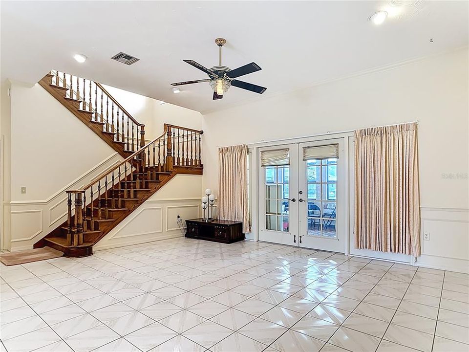 待售: $1,600,000 (4 贝兹, 3 浴室, 3794 平方英尺)