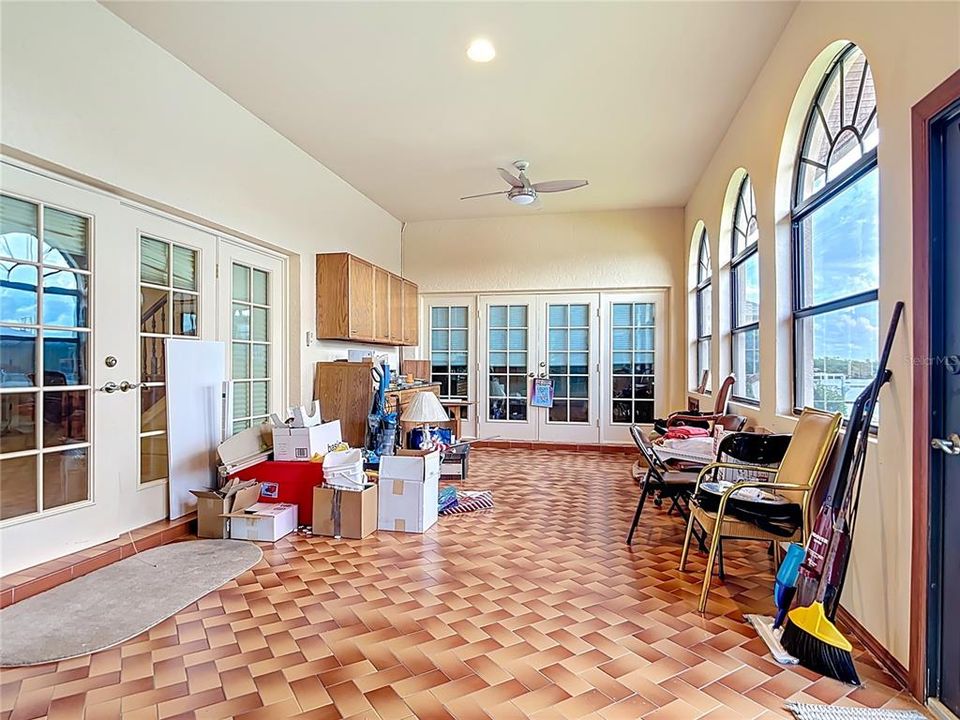 待售: $1,600,000 (4 贝兹, 3 浴室, 3794 平方英尺)