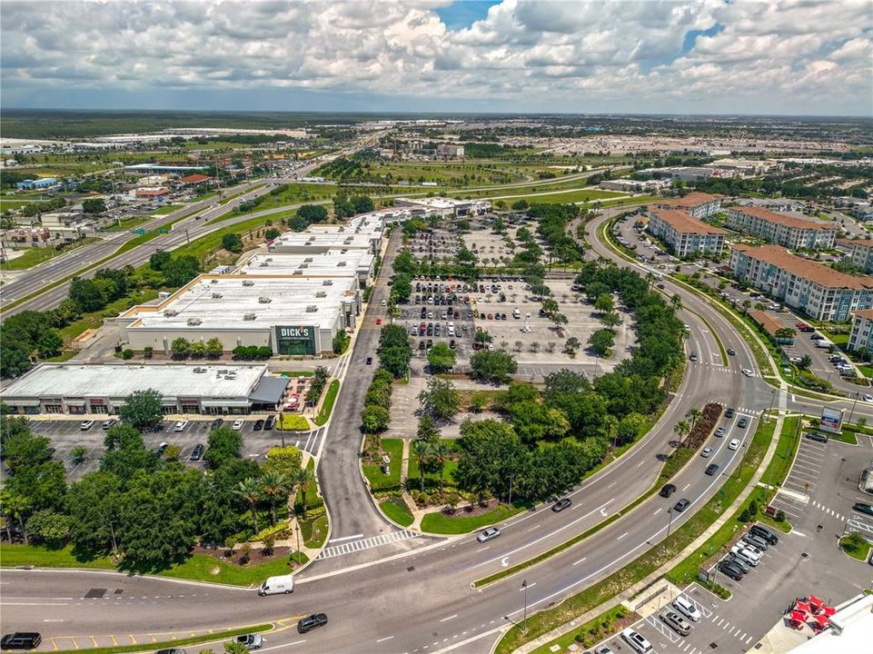 Active With Contract: $356,490 (4 beds, 2 baths, 1839 Square Feet)