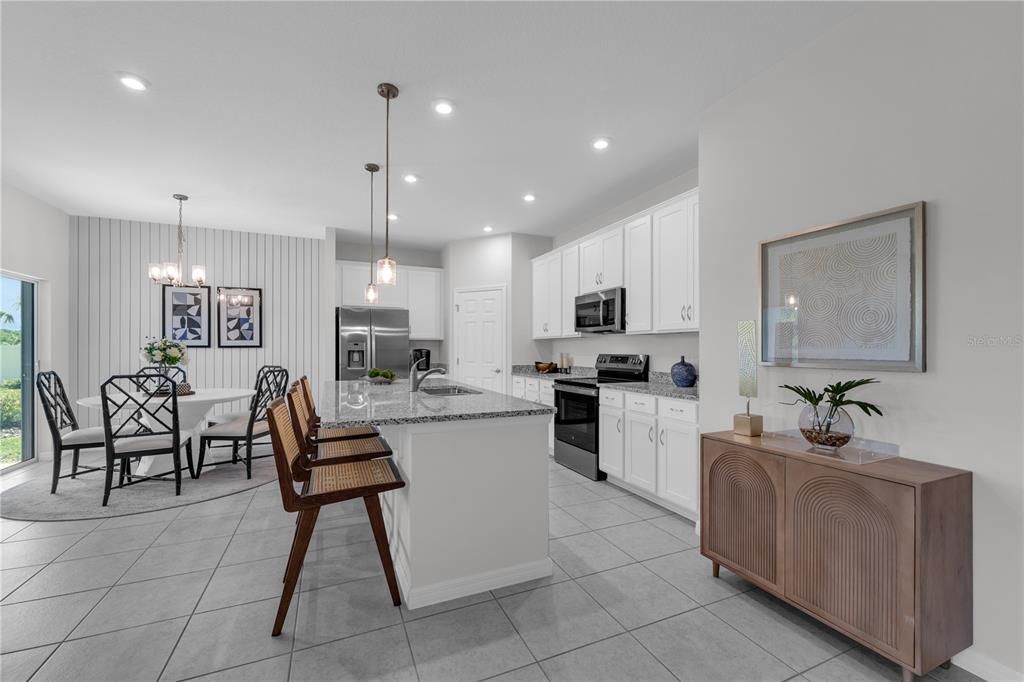 Active With Contract: $356,490 (4 beds, 2 baths, 1839 Square Feet)