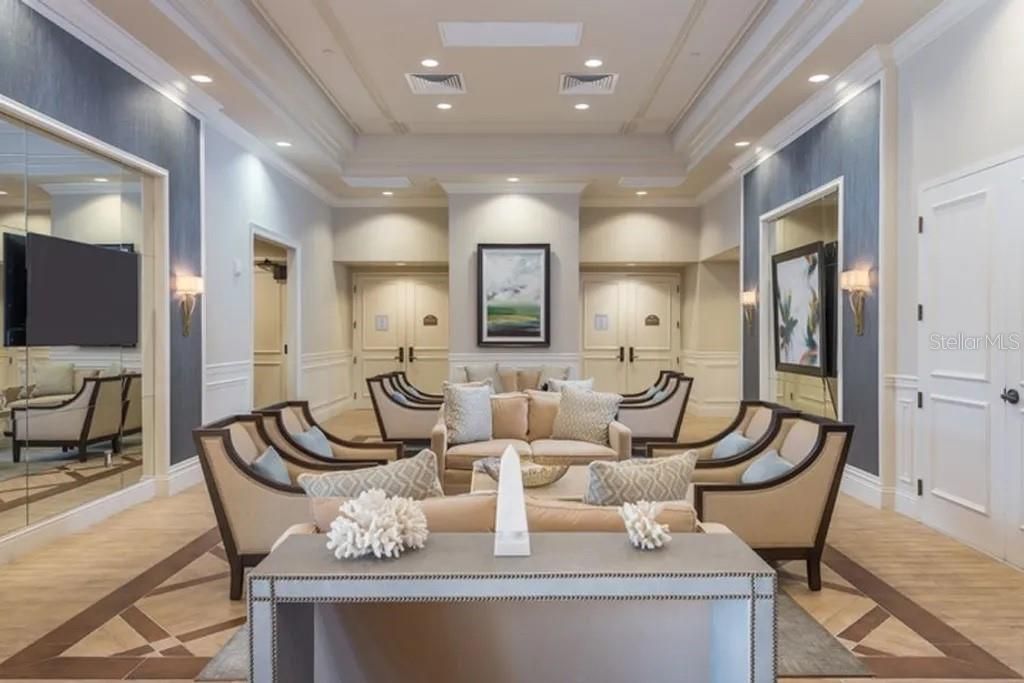 For Sale: $279,900 (2 beds, 2 baths, 1496 Square Feet)