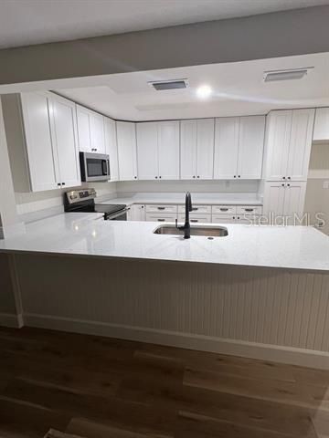 待售: $845,000 (3 贝兹, 0 浴室, 2744 平方英尺)