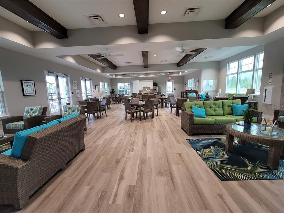 For Sale: $310,000 (4 beds, 2 baths, 1490 Square Feet)