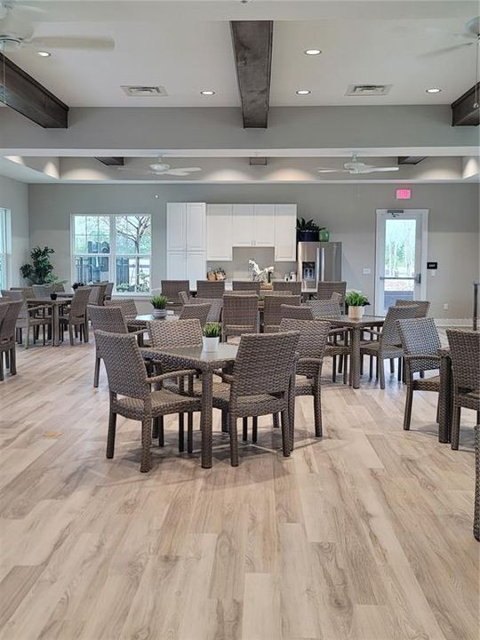 For Sale: $310,000 (4 beds, 2 baths, 1490 Square Feet)