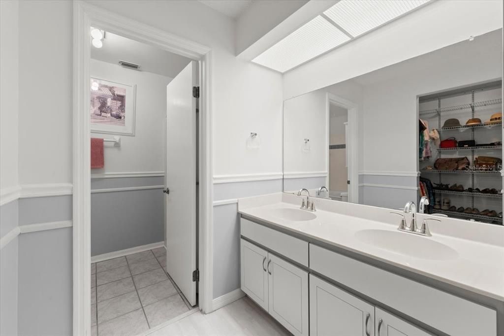 En Venta: $244,900 (2 camas, 2 baños, 1295 Pies cuadrados)