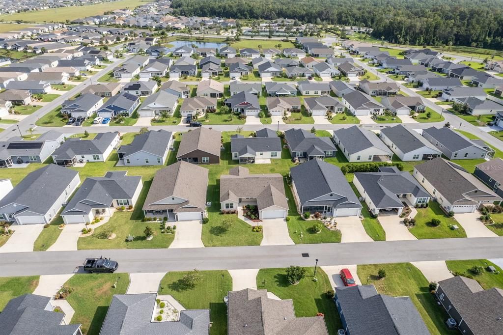 For Sale: $324,900 (3 beds, 2 baths, 1392 Square Feet)