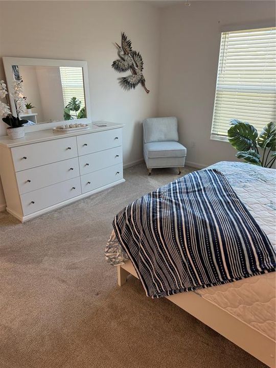 For Sale: $324,900 (3 beds, 2 baths, 1392 Square Feet)