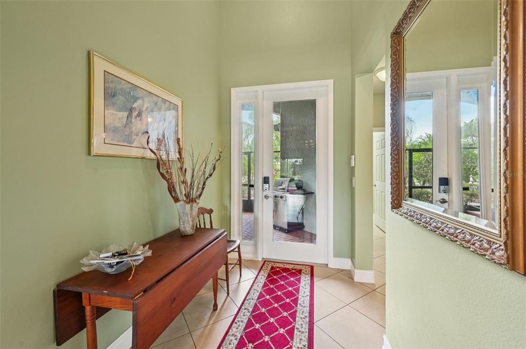 For Sale: $324,900 (2 beds, 2 baths, 1747 Square Feet)