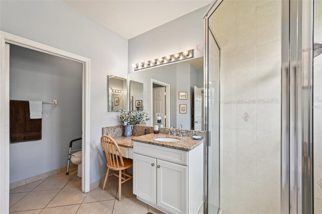For Sale: $324,900 (2 beds, 2 baths, 1747 Square Feet)