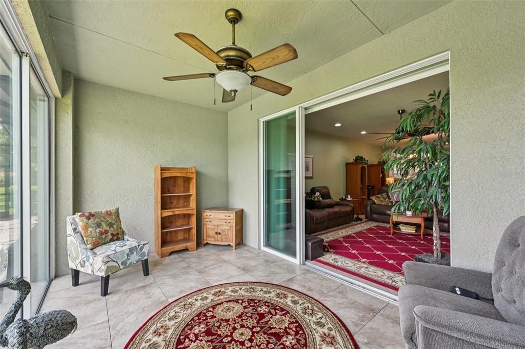 For Sale: $324,900 (2 beds, 2 baths, 1747 Square Feet)
