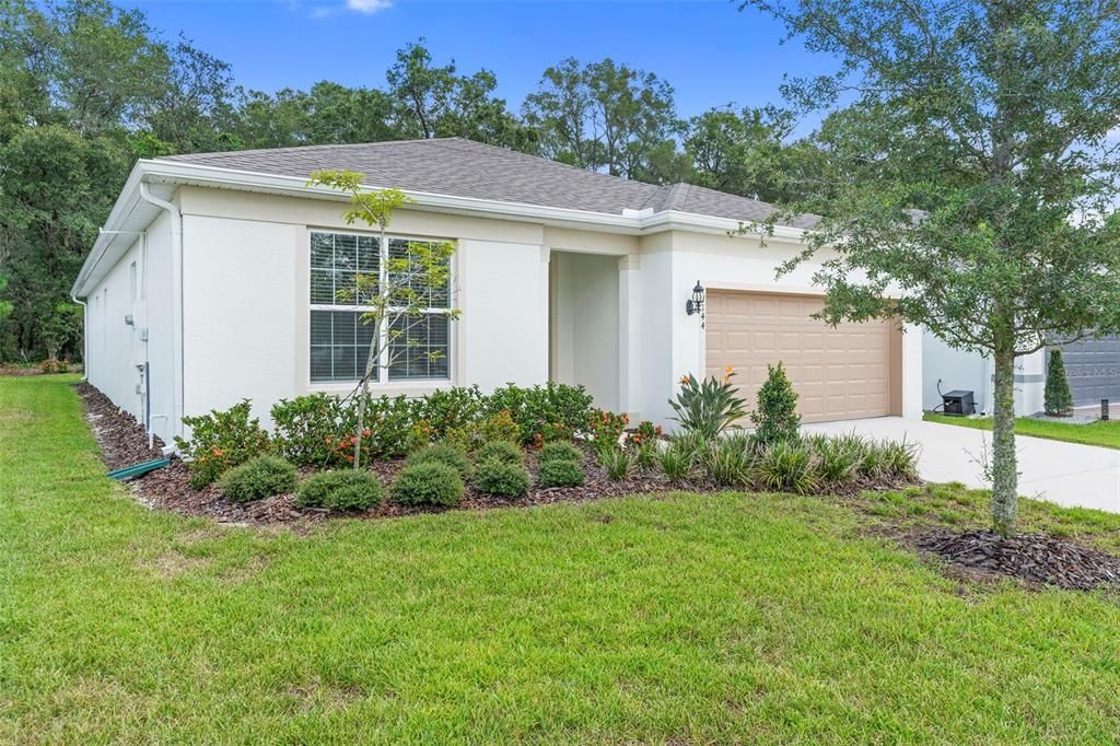 Recently Sold: $385,000 (3 beds, 2 baths, 2164 Square Feet)