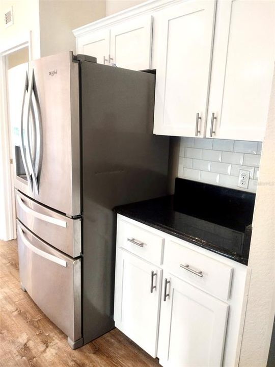 For Sale: $314,900 (3 beds, 2 baths, 1681 Square Feet)