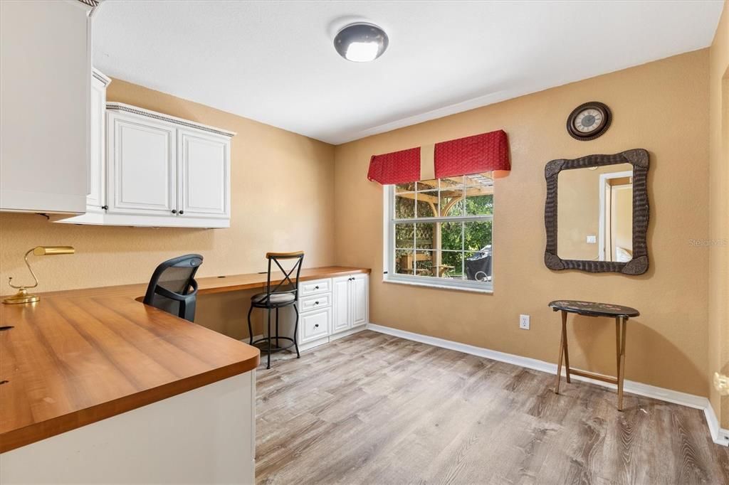For Sale: $314,900 (3 beds, 2 baths, 1681 Square Feet)