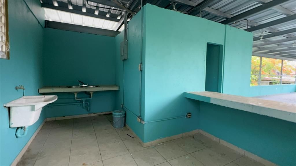 На продажу: $100,000 (0 спален, 0 ванн, 0 Квадратных фут)