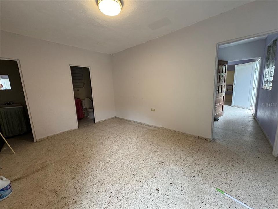 На продажу: $100,000 (0 спален, 0 ванн, 0 Квадратных фут)