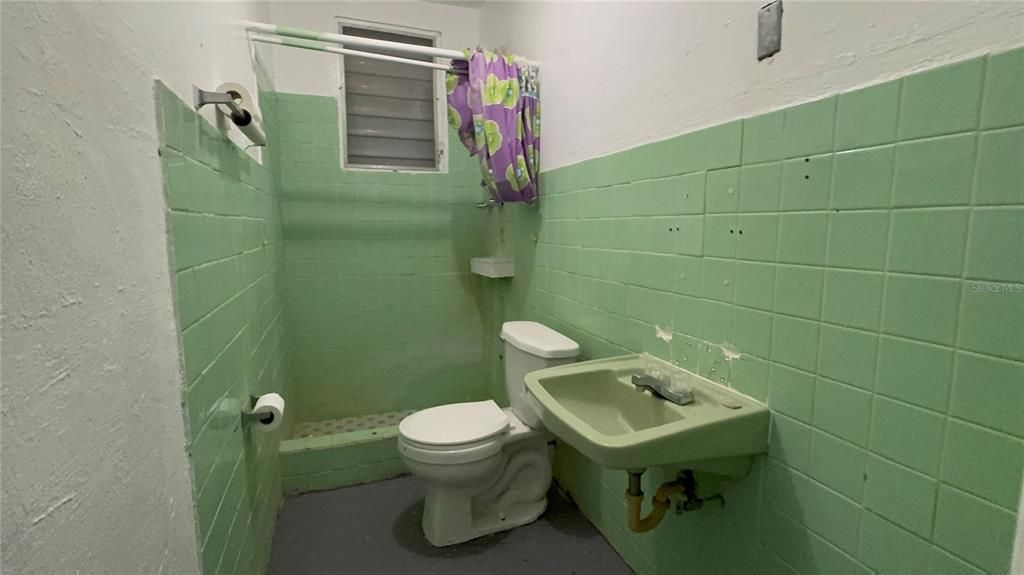 На продажу: $100,000 (0 спален, 0 ванн, 0 Квадратных фут)