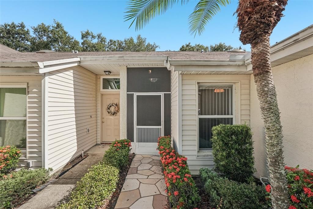 En Venta: $174,900 (2 camas, 2 baños, 1265 Pies cuadrados)