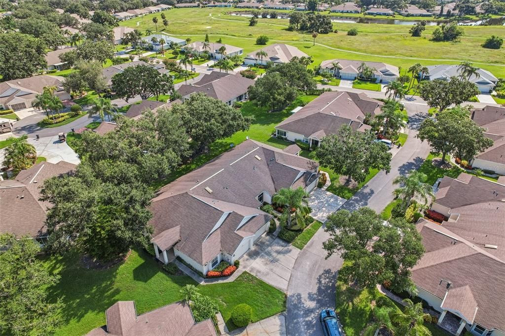 En Venta: $174,900 (2 camas, 2 baños, 1265 Pies cuadrados)