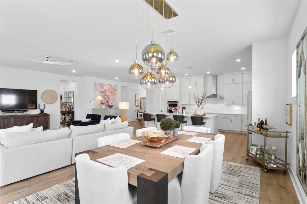 Active With Contract: $999,999 (4 beds, 3 baths, 3214 Square Feet)