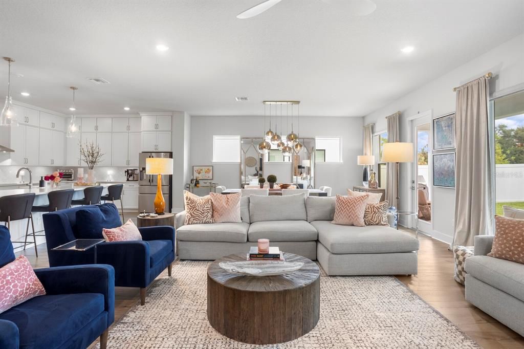 Active With Contract: $999,999 (4 beds, 3 baths, 3214 Square Feet)