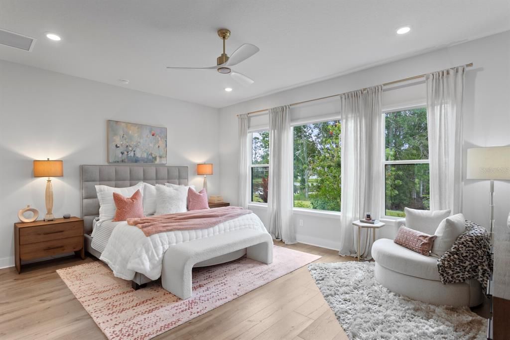 Active With Contract: $999,999 (4 beds, 3 baths, 3214 Square Feet)