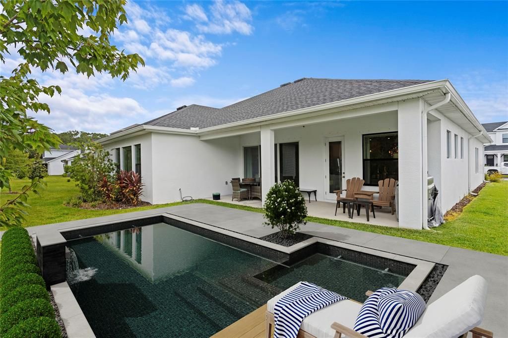 Active With Contract: $999,999 (4 beds, 3 baths, 3214 Square Feet)