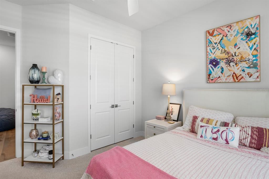 Active With Contract: $999,999 (4 beds, 3 baths, 3214 Square Feet)