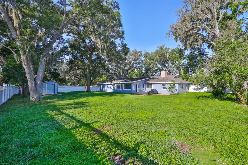 En Venta: $459,500 (3 camas, 2 baños, 2387 Pies cuadrados)