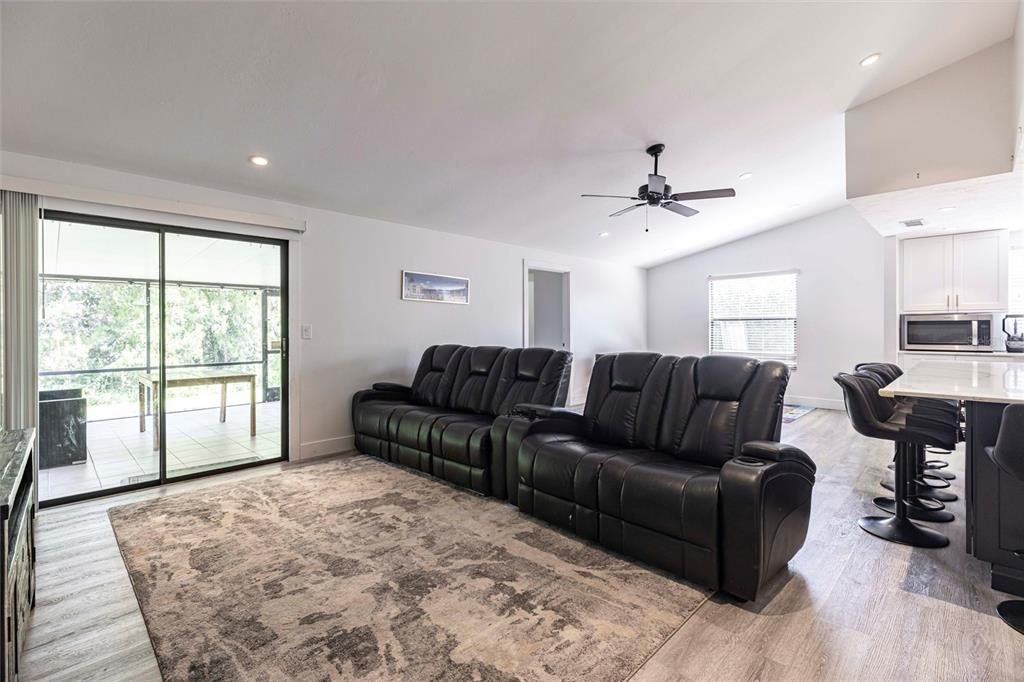 待售: $500,000 (3 贝兹, 2 浴室, 1550 平方英尺)