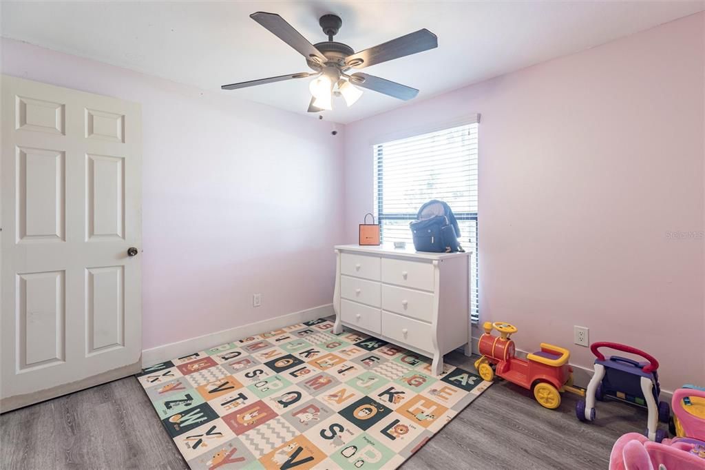 待售: $500,000 (3 贝兹, 2 浴室, 1550 平方英尺)