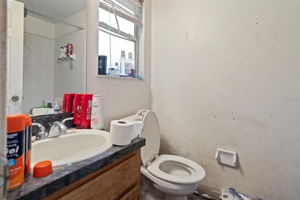 En Venta: $228,000 (3 camas, 2 baños, 1574 Pies cuadrados)