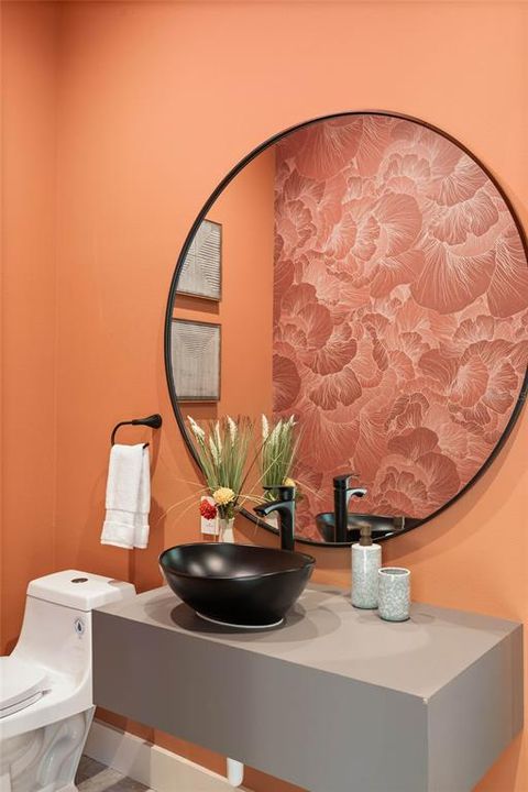 Под контрактом: $1,098,000 (4 спален, 4 ванн, 3185 Квадратных фут)