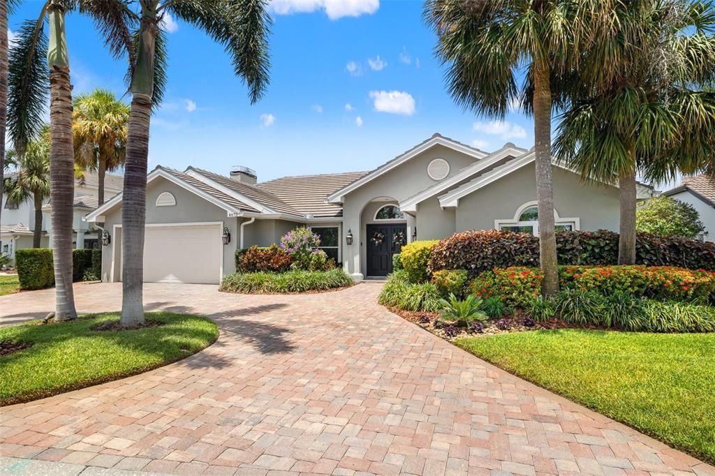 For Sale: $1,499,000 (4 beds, 3 baths, 2600 Square Feet)