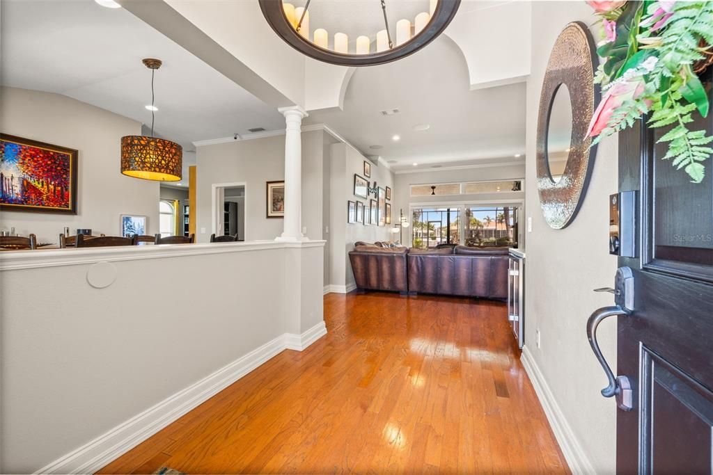 For Sale: $1,499,000 (4 beds, 3 baths, 2600 Square Feet)