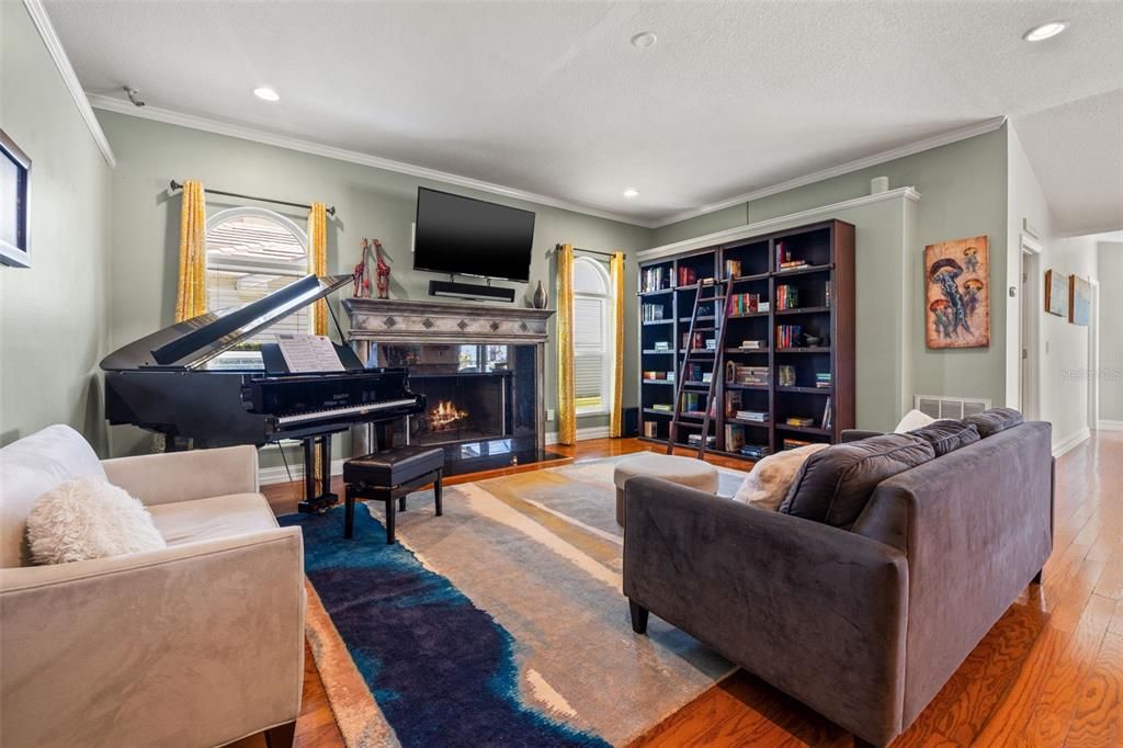 For Sale: $1,499,000 (4 beds, 3 baths, 2600 Square Feet)