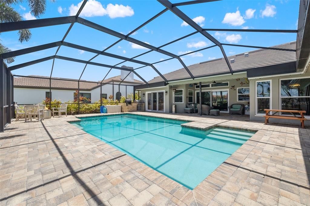 For Sale: $1,499,000 (4 beds, 3 baths, 2600 Square Feet)