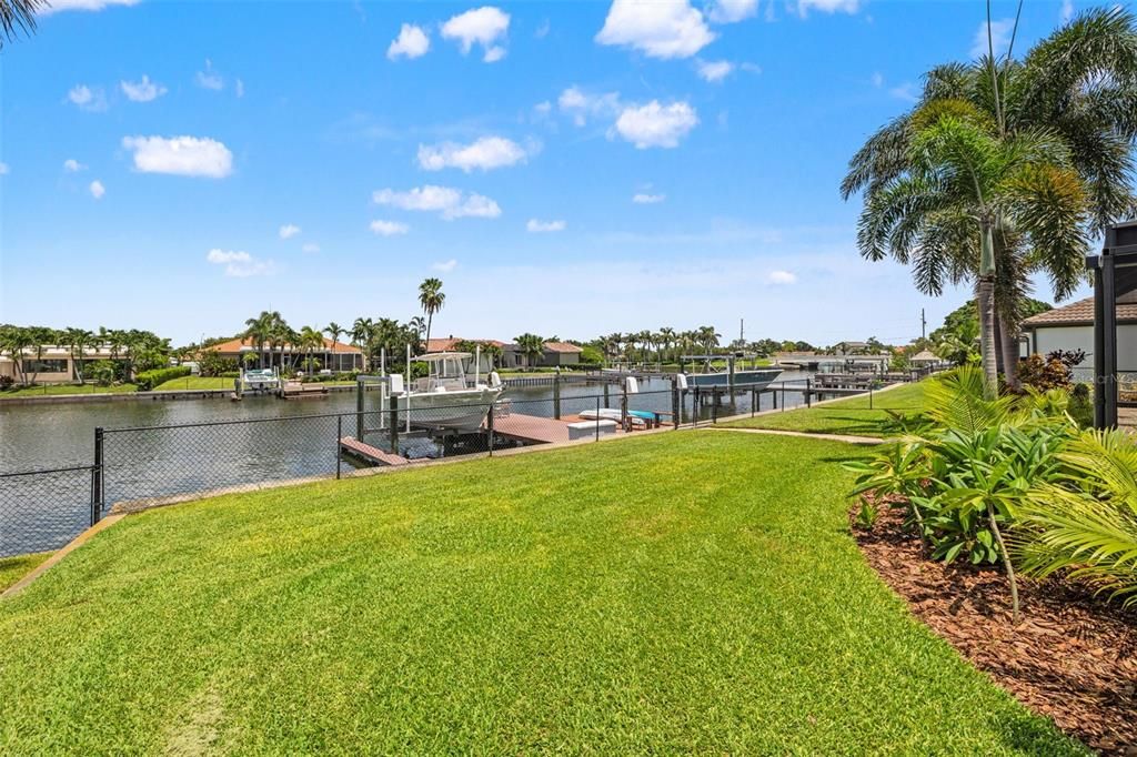 For Sale: $1,499,000 (4 beds, 3 baths, 2600 Square Feet)