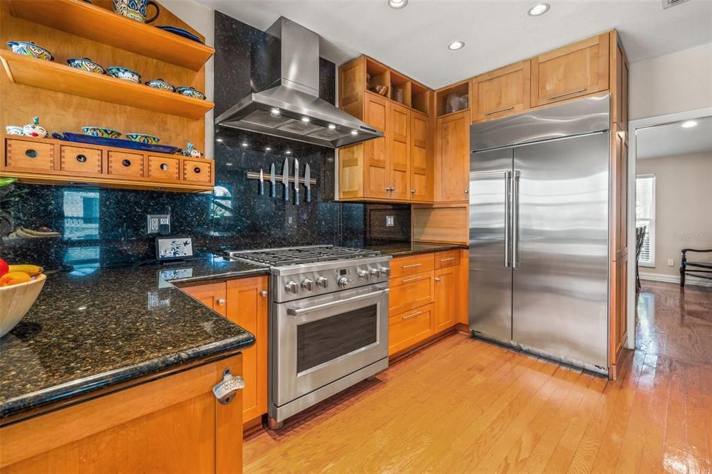 For Sale: $1,499,000 (4 beds, 3 baths, 2600 Square Feet)