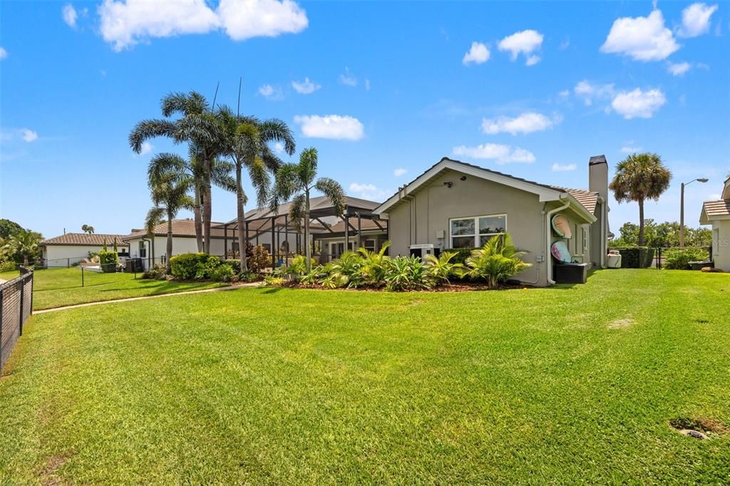 For Sale: $1,499,000 (4 beds, 3 baths, 2600 Square Feet)