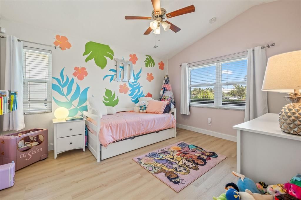 For Sale: $1,499,000 (4 beds, 3 baths, 2600 Square Feet)