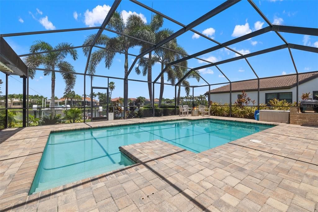 For Sale: $1,499,000 (4 beds, 3 baths, 2600 Square Feet)
